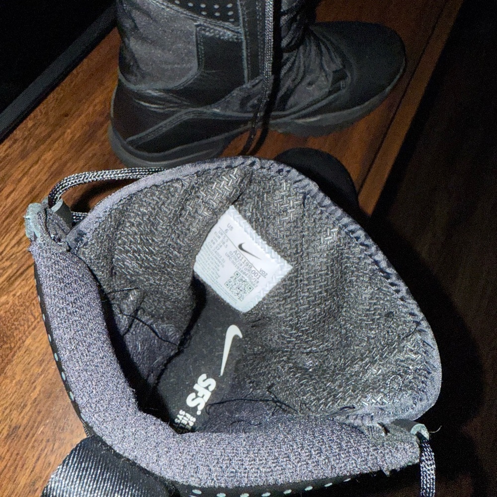 Nike SFS Tactical Boot - Picture 6 of 6